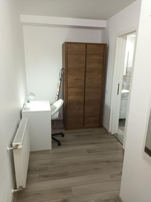 Old Town Studio 2 Apartment Nr 4 Baia Mare Ngoại thất bức ảnh